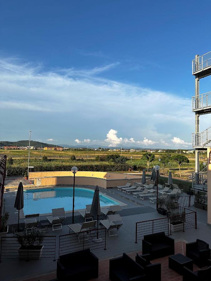 Hotel Grecale - Venturina Terme Exteriör bild